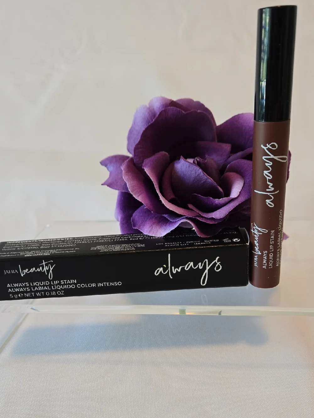 JAFRA Always Charmed Liquid Lip Stain - Discontinued Deep Mauve Shade - NWT
